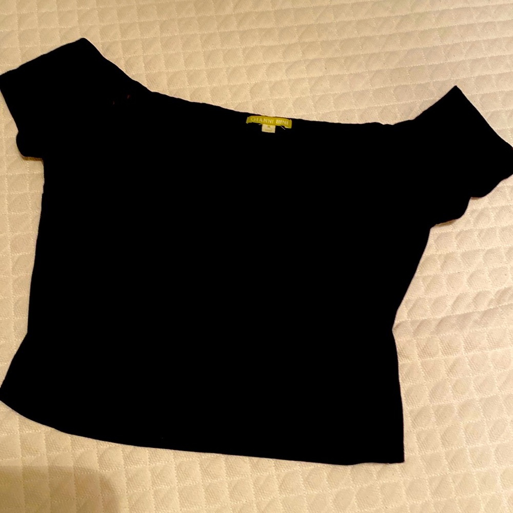 Like new Black Crop Top